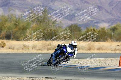 media/Jan-09-2022-SoCal Trackdays (Sun) [[2b1fec8404]]/Turn 6 (1035am)/